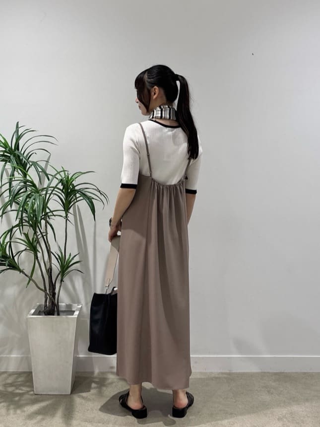 ibukiさんの「INDIVI｜【UVケア】エアリージョーゼット キャミワンピース」を使ったコーディネート