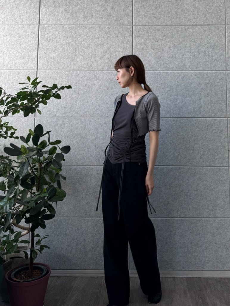 designer yukaさんの「CODE A｜chic border 2way ribbon cardigan」を使ったコーディネート