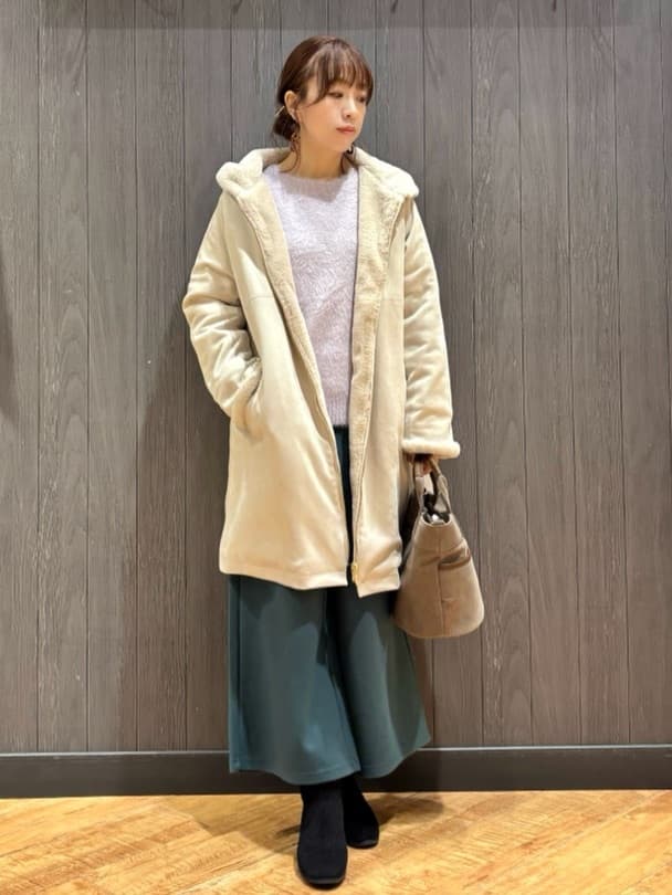 meiさんの「SHOO･LA･RUE｜【洗濯機可】美脚見え あったか圧縮ニット ガウチョパンツ」を使ったコーディネート