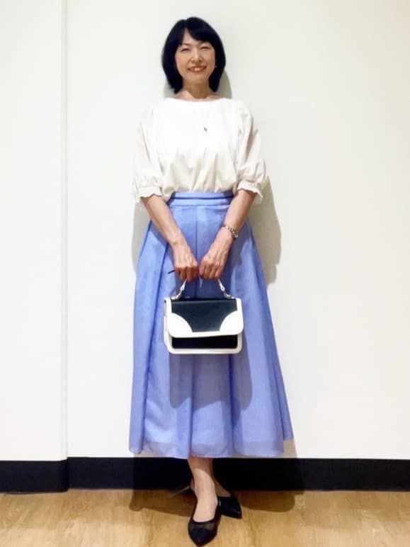 フクさんの「Reflect｜【マシンウォッシュ可／セットアップ可】シアーボックスタックプリーツスカート」を使ったコーディネート