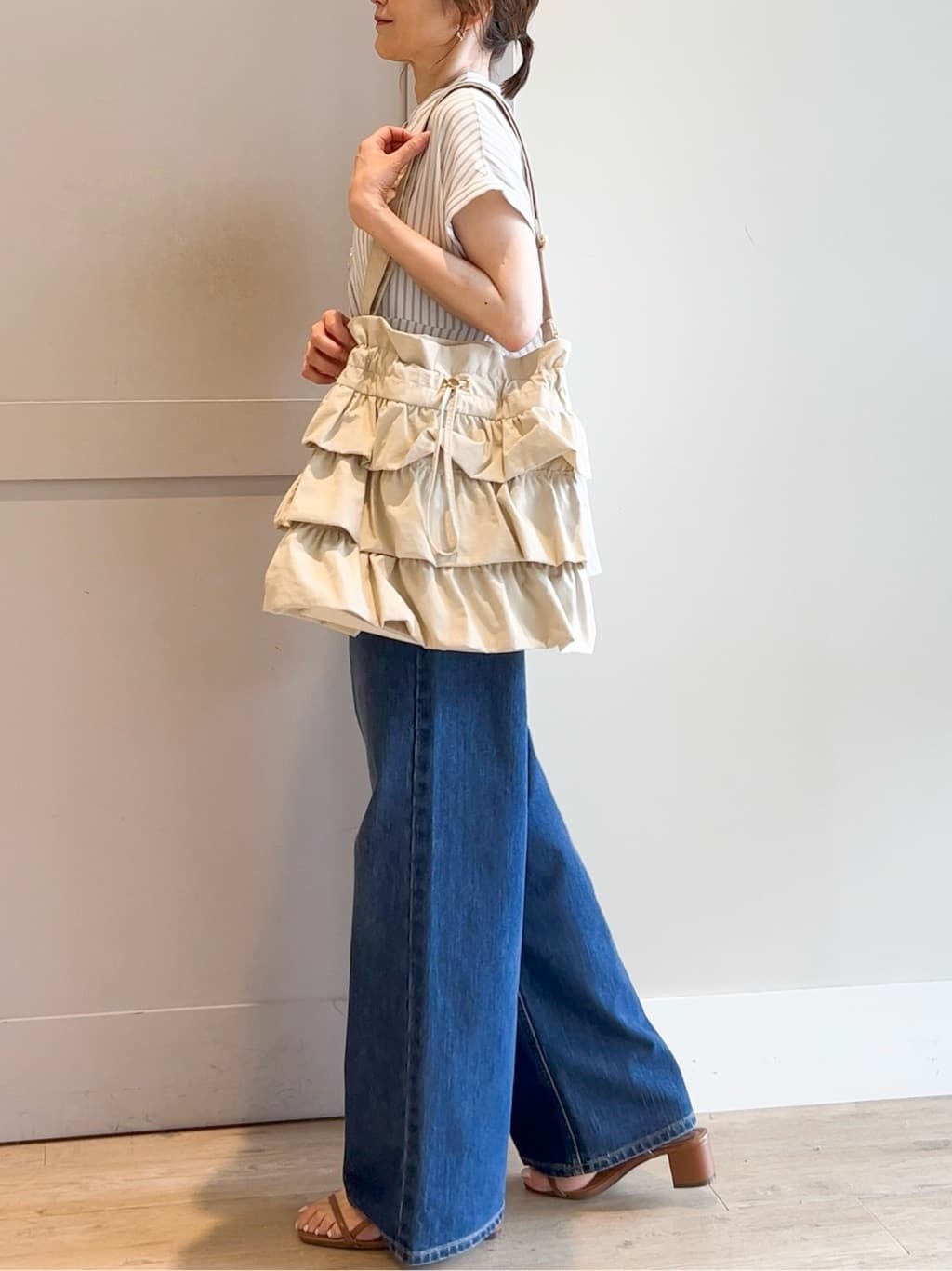 yamakoさんの「grove｜【Lee&times;grove別注】WIDE DENIM PANTS」を使ったコーディネート