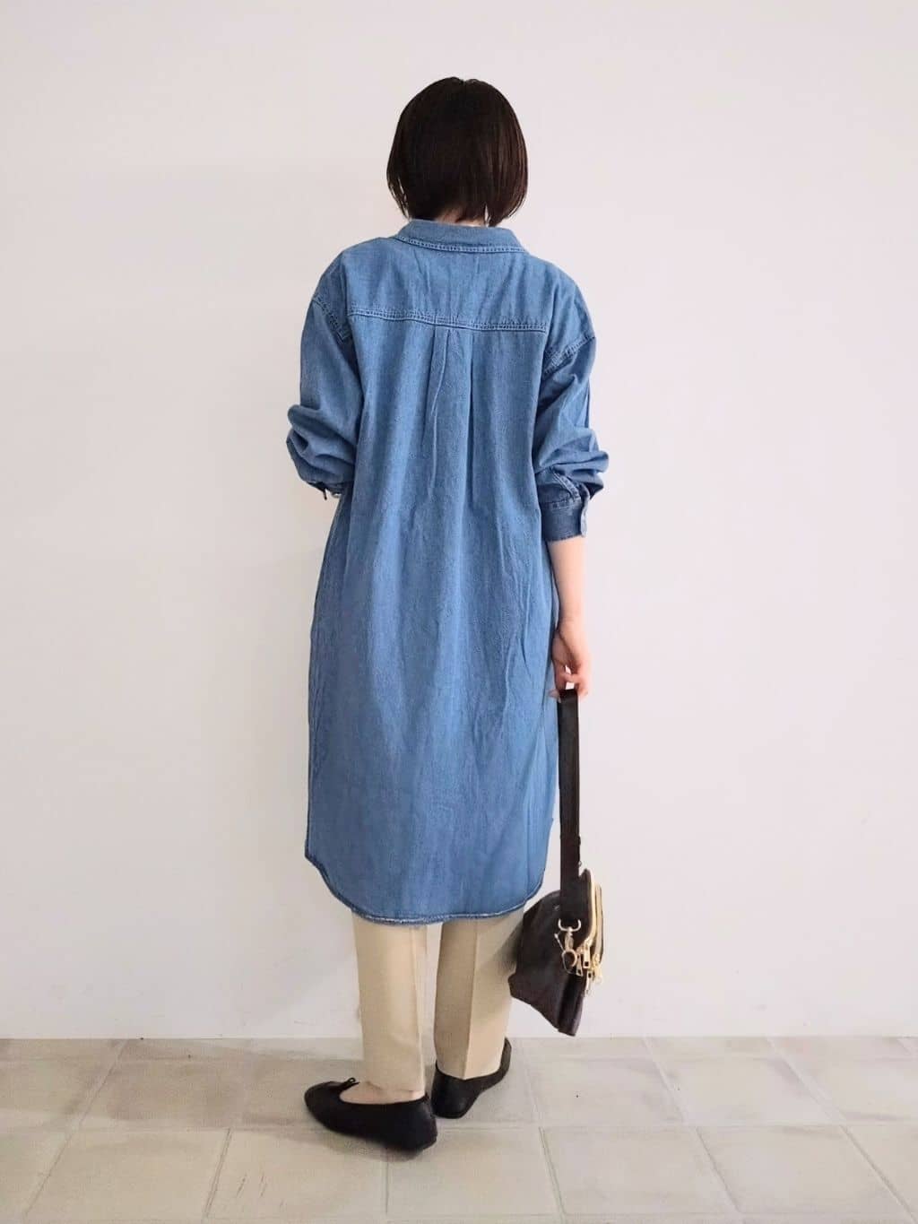 miomioさんの「SHOO･LA･RUE｜【洗濯機可/S-3L/美脚シルエット】通勤・セレモニーにも　きちんと見えする ソフトスティックパンツ」を使ったコーディネート