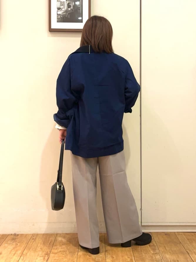 harusakuさんの「SHOO･LA･RUE｜【S-LL】オーバーシルエットでこなれ感 襟コール カバーオール」を使ったコーディネート