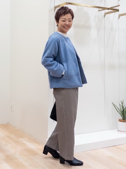 シュウコさんの「grove｜【ウール混】軽やかに羽織れるショートコート」を使ったコーディネート