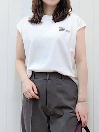 itoさんの「Dessin｜【洗える】オーガニックコットンフレンチスリーブ」を使ったコーディネート
