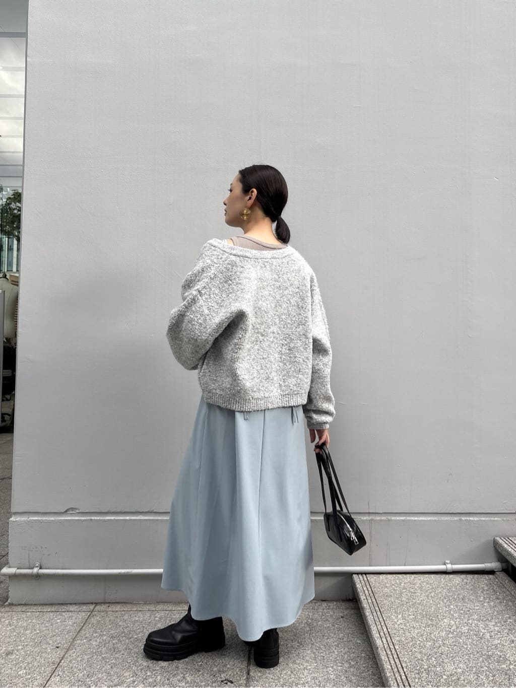 ayanoさんの「INDIVI｜タイトフレアキャミドレス」を使ったコーディネート