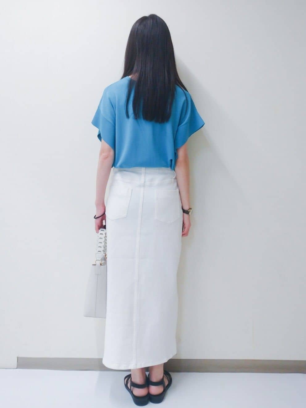 yuriさんの「OPAQUE.CLIP｜◆フリルスリーブニット【UVケア／接触冷感／洗濯機洗い可／抗ピル】」を使ったコーディネート