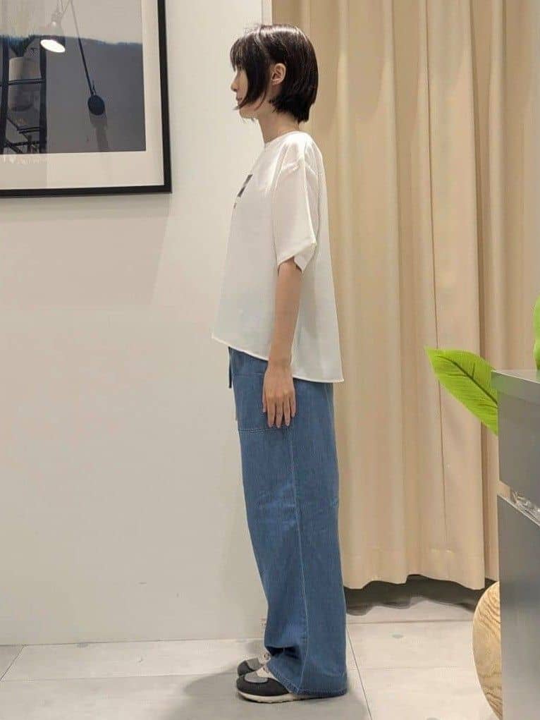 なめさんの「THE SHOP TK｜アソートロゴTシャツ【接触冷感/防シワ/吸水速乾/UVケア/洗濯機OK】」を使ったコーディネート