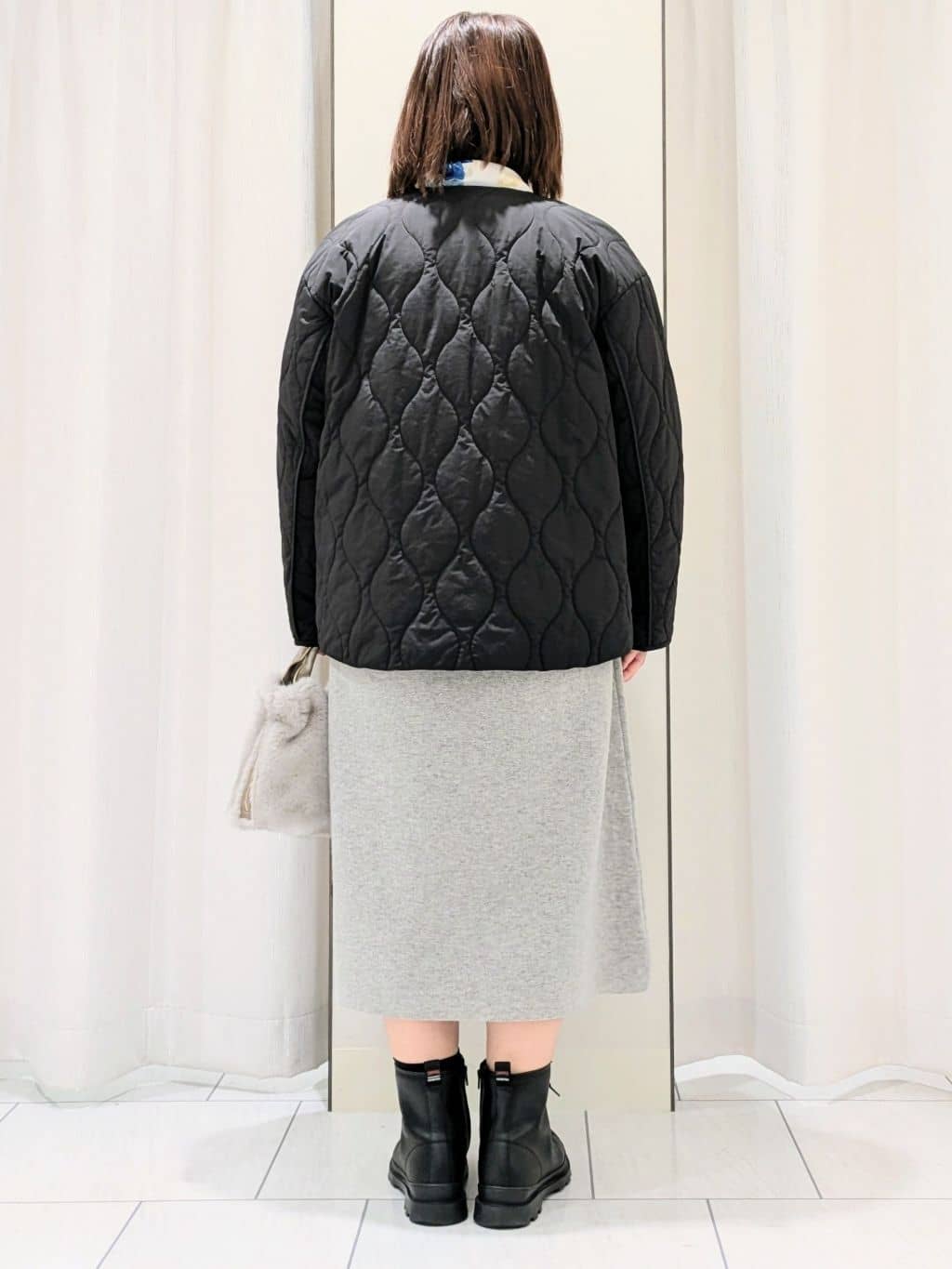 Onumaさんの「UNTITLED｜【ロング丈/ゆったりシルエット】テントライン ニットワンピース」を使ったコーディネート