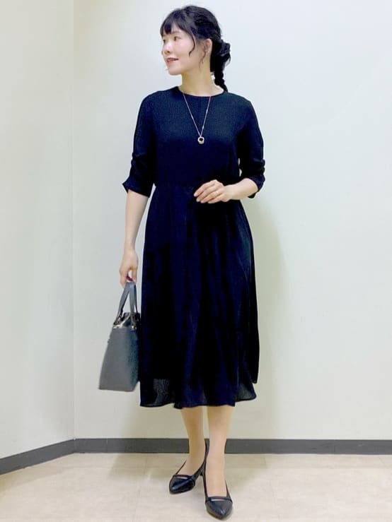  beni_gingerさんの「Reflect｜【WEB先行カラーあり／手洗い可／アンサンブル可】バイカラーカーディガン」を使ったコーディネート
