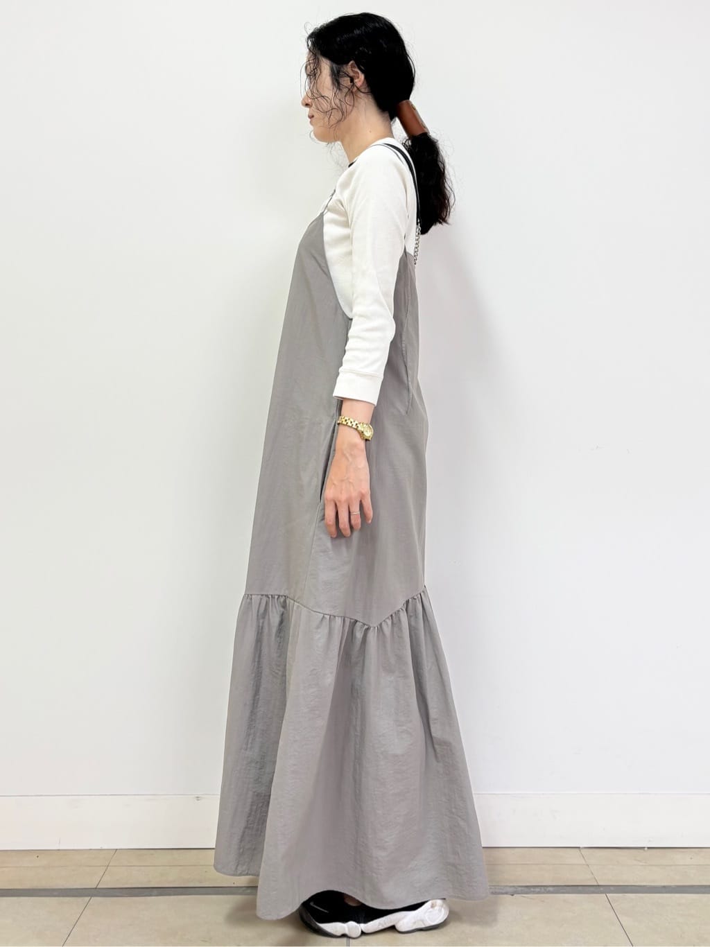 YOKOTAさんの「DRESSTERIOR｜ラグランスリーブコットンプルオーバー」を使ったコーディネート