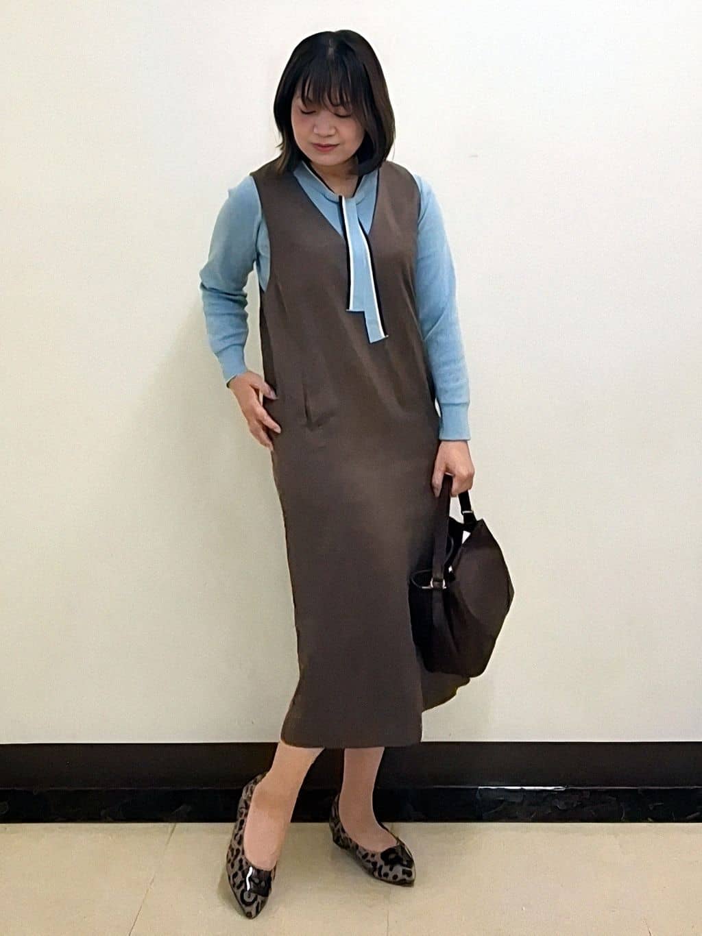 S.xuliさんの「Reflect｜【すっきりシルエット】スエードライクジャンパースカ―ト」を使ったコーディネート
