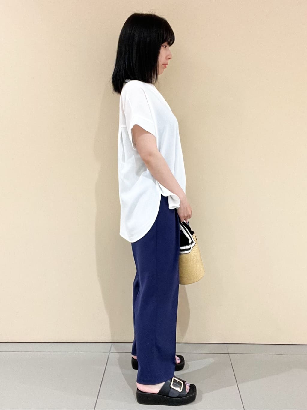 yunさんの「OPAQUE.CLIP｜《7色展開／SS-LLサイズ》ストレッチスキッパーブラウス／セットアップ対応【洗濯機洗い可／防シワ】」を使ったコーディネート