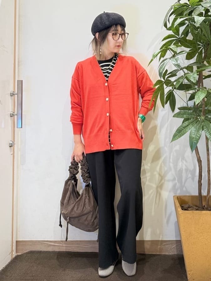 misakiさんの「SHOO･LA･RUE｜【洗える】もちもち ミドル丈ニットカーディガン」を使ったコーディネート