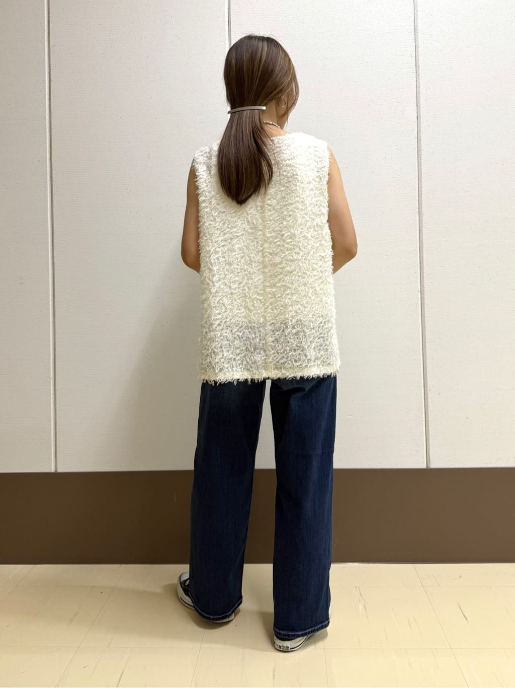mamiさんの「INDIVI｜【インナーとしても活躍！】フリンジジャカードチュニック」を使ったコーディネート