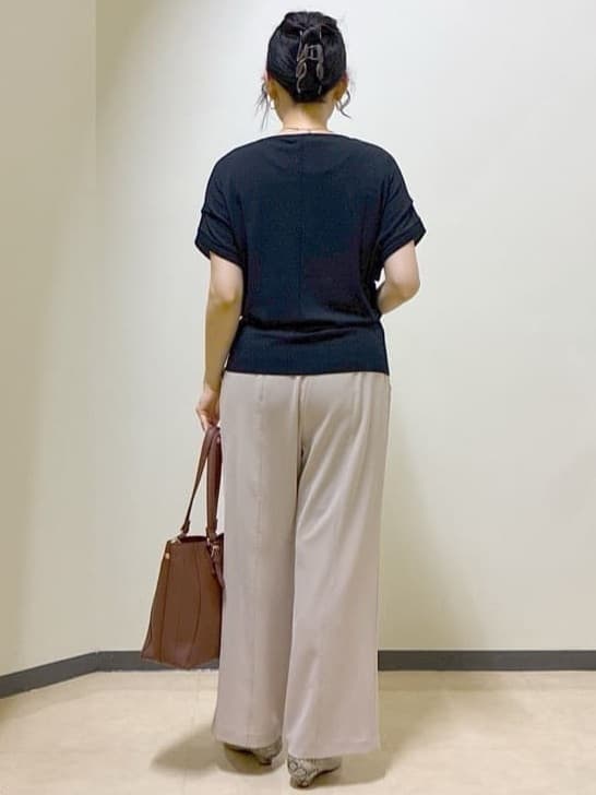  beni_gingerさんの「Reflect｜【選べる7色◎／手洗い可／二の腕カバー】半袖ニット」を使ったコーディネート
