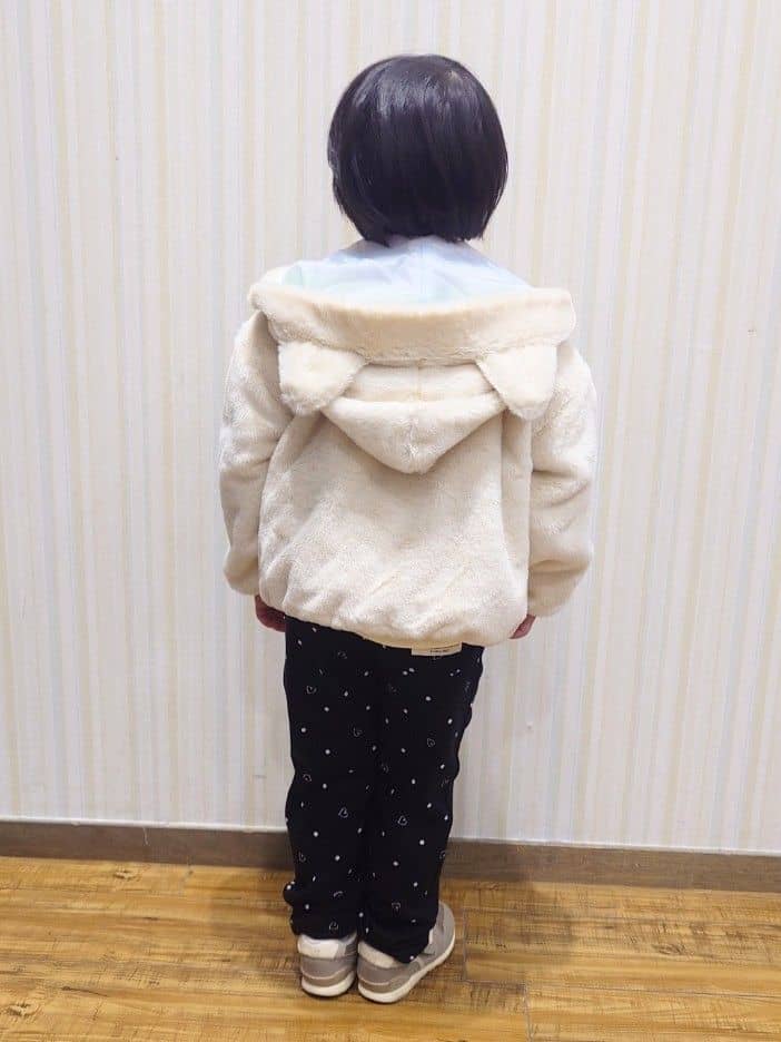 Yuiさんの「SHOO･LA･RUE｜【100-120cm/トドラー】耳付きエコファーパーカ」を使ったコーディネート