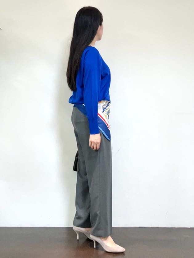 カレンさんの「UNTITLED｜【前開きボタン/ベルト付/羽織シャツ/】2WAYトレンチ風ワンピース」を使ったコーディネート