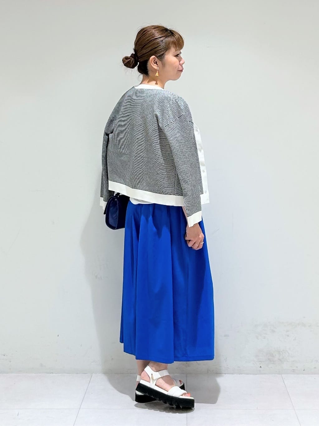 tsuyuさんの「INDIVI｜【軽く羽織れる/洗える】ジャケット風カーディガン」を使ったコーディネート
