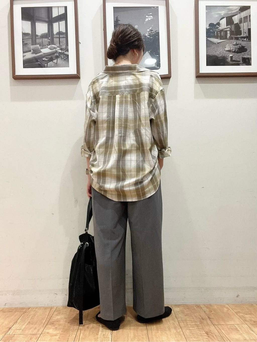 mariさんの「SHOO･LA･RUE｜【洗濯機可/S-LL】程よい抜け感 大人のチェックシャツ」を使ったコーディネート