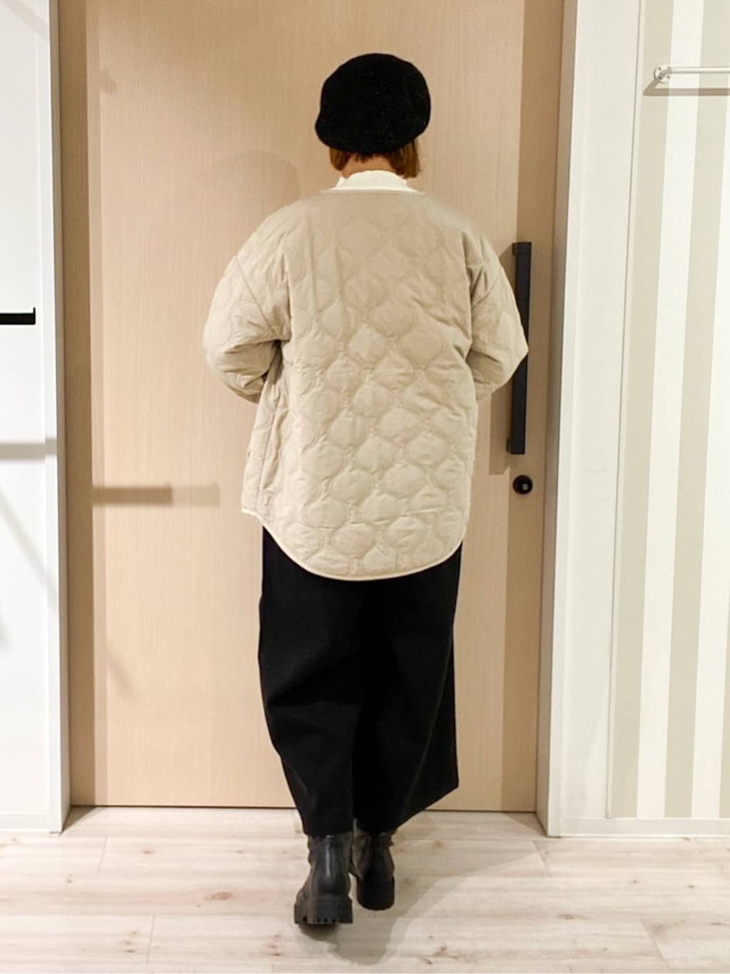 ぷくりんさんの「SHOO･LA･RUE｜【高レビュー】ウエストゴムで穿きやすい　ガウチョパンツ」を使ったコーディネート