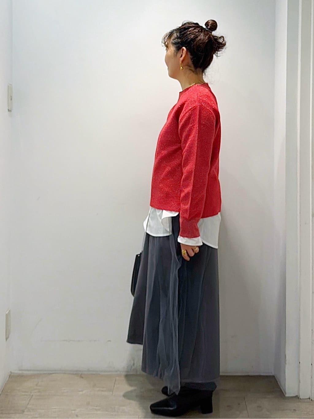 sumicaさんの「OPAQUE.CLIP｜ラメガーターボートネックニット【洗濯機OK】」を使ったコーディネート