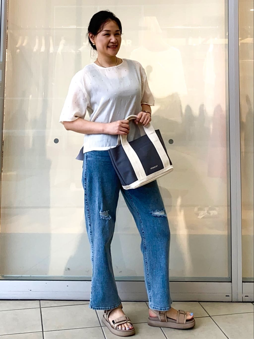 Jeanさんの「OPAQUE.CLIP｜シアービジューブラウス【手洗い可】」を使ったコーディネート