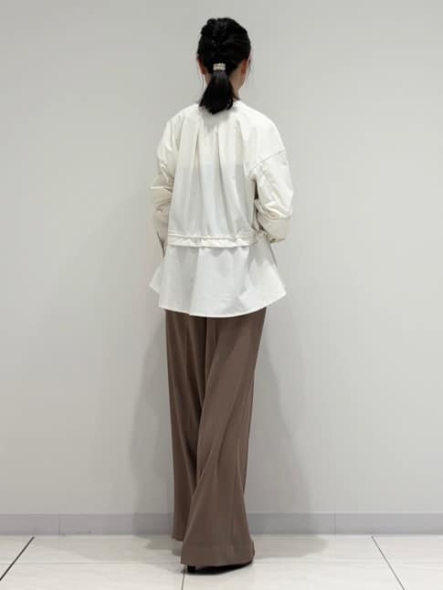 kayoさんの「INDIVI｜【セットアップ可能】ビスチェレイヤード風トップス」を使ったコーディネート