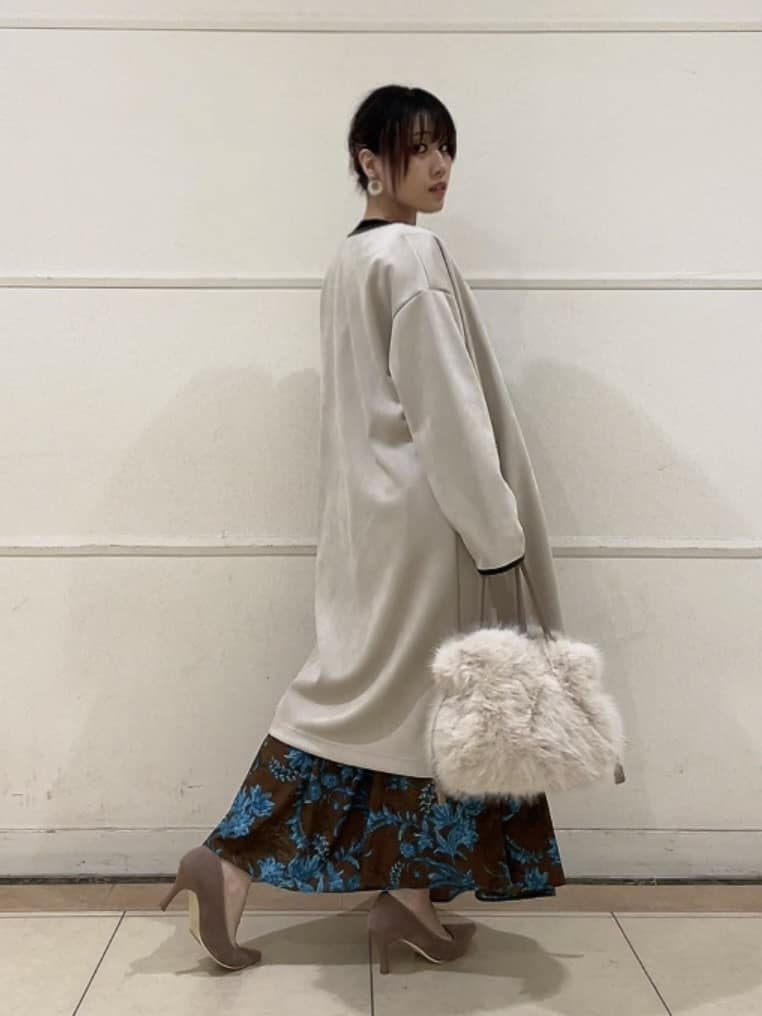 watanabeさんの「UNTITLED｜【アンサンブル可/洗える】シルクウールカシミヤ ドルマンスリーブニット」を使ったコーディネート