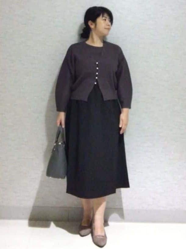 sakoさんの「Reflect｜【軽い羽織に◎／セットアップ可】パール調ボタン付きカーディガン」を使ったコーディネート