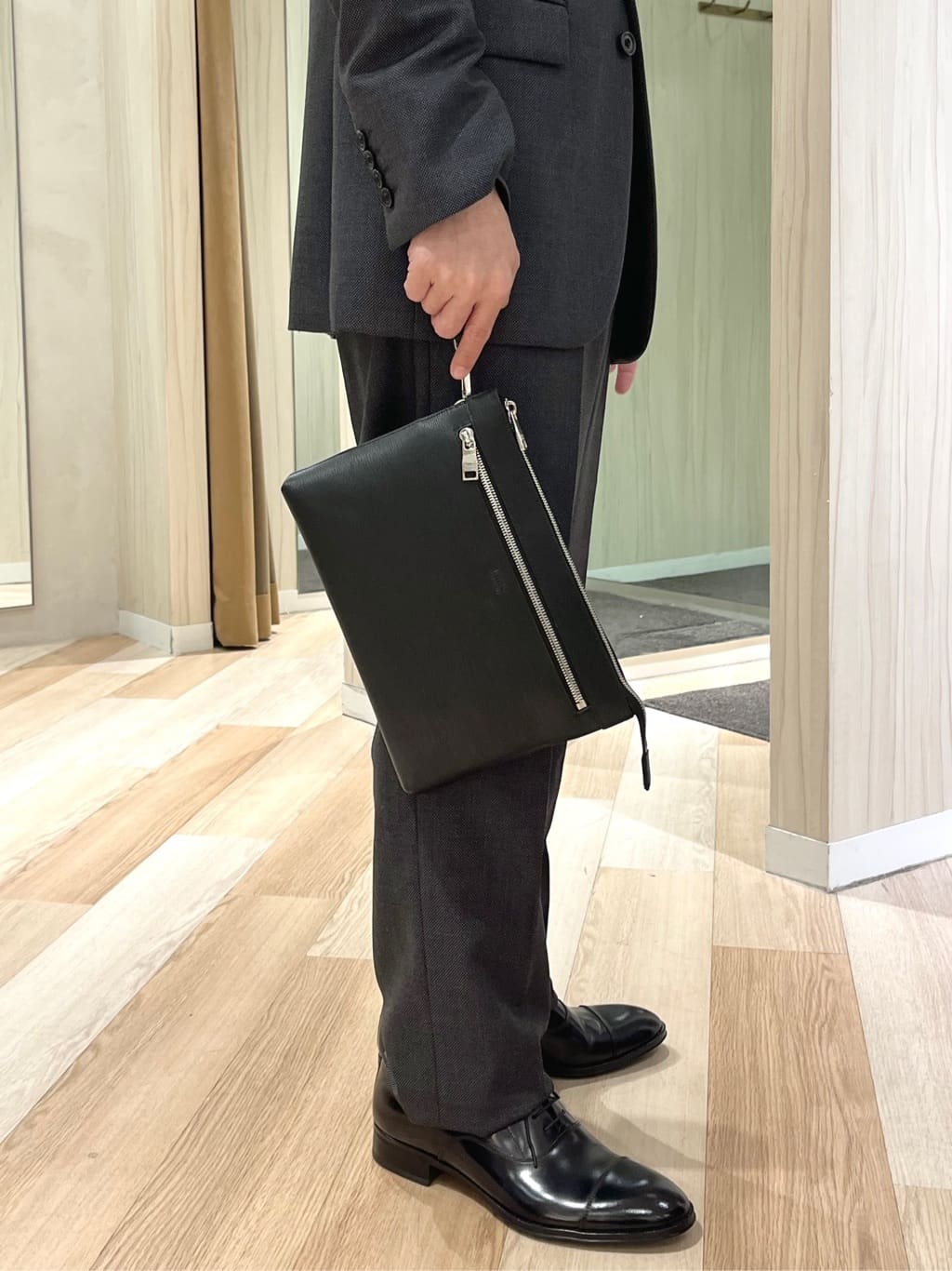 URAさんの「TAKEO KIKUCHI｜【Made in JAPAN】番千鳥ウィンドペン柄 ネクタイ」を使ったコーディネート