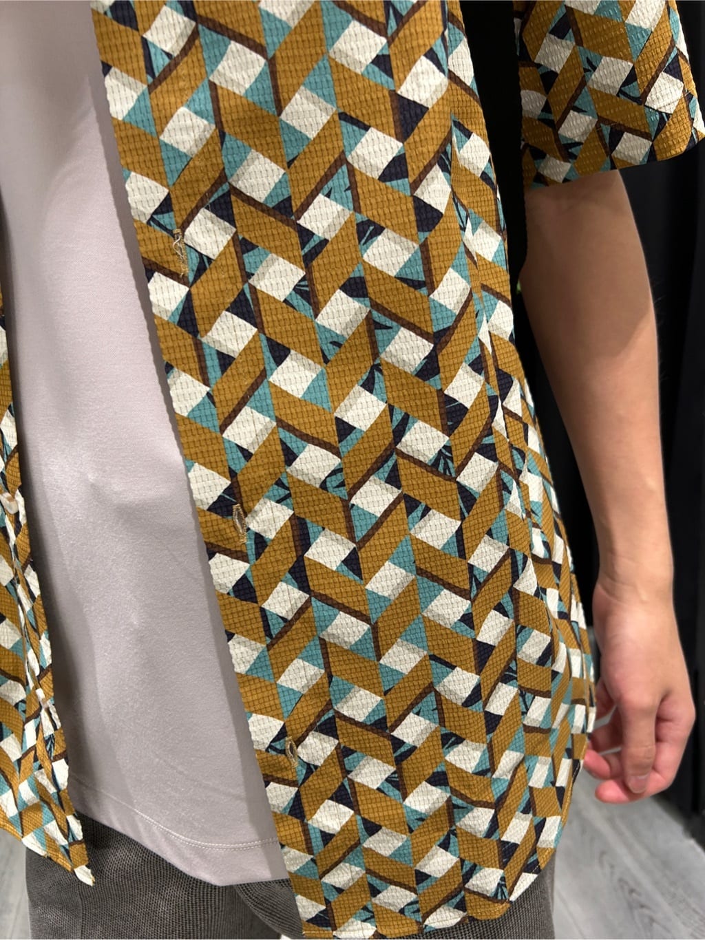 ruiさんの「TAKEO KIKUCHI｜【COOL CITY WEAR】籠目アート柄 サッカーシャツ /通気性」を使ったコーディネート