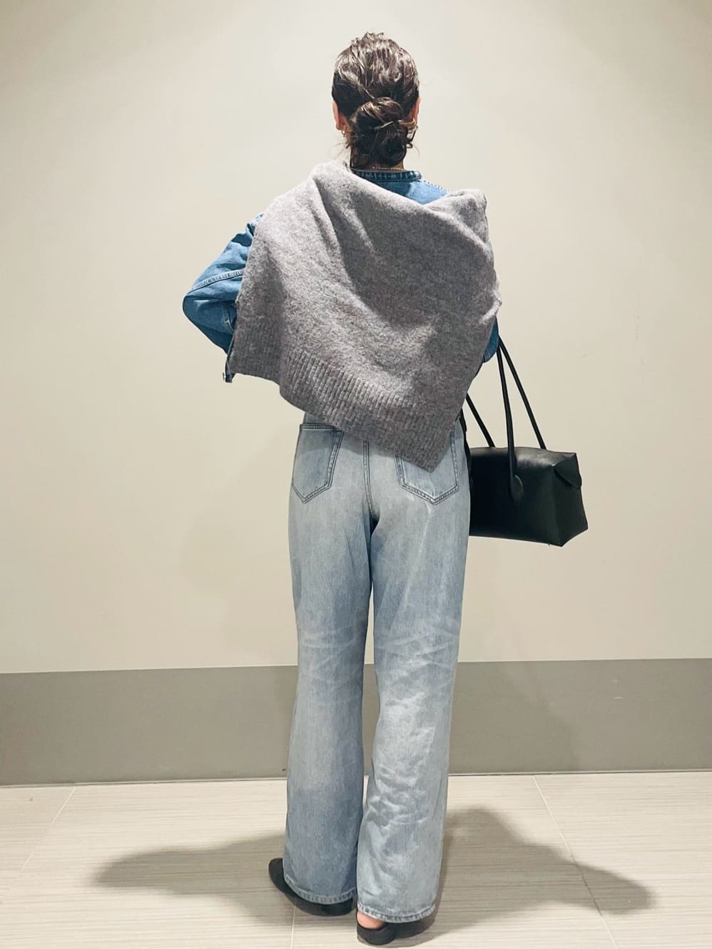Annさんの「DRESSTERIOR｜ヴィンテージ加工ワイドデニムパンツ」を使ったコーディネート