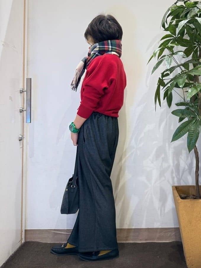 misakiさんの「SHOO･LA･RUE｜【高レビュー】デニム見え 裏起毛ワイドパンツ」を使ったコーディネート