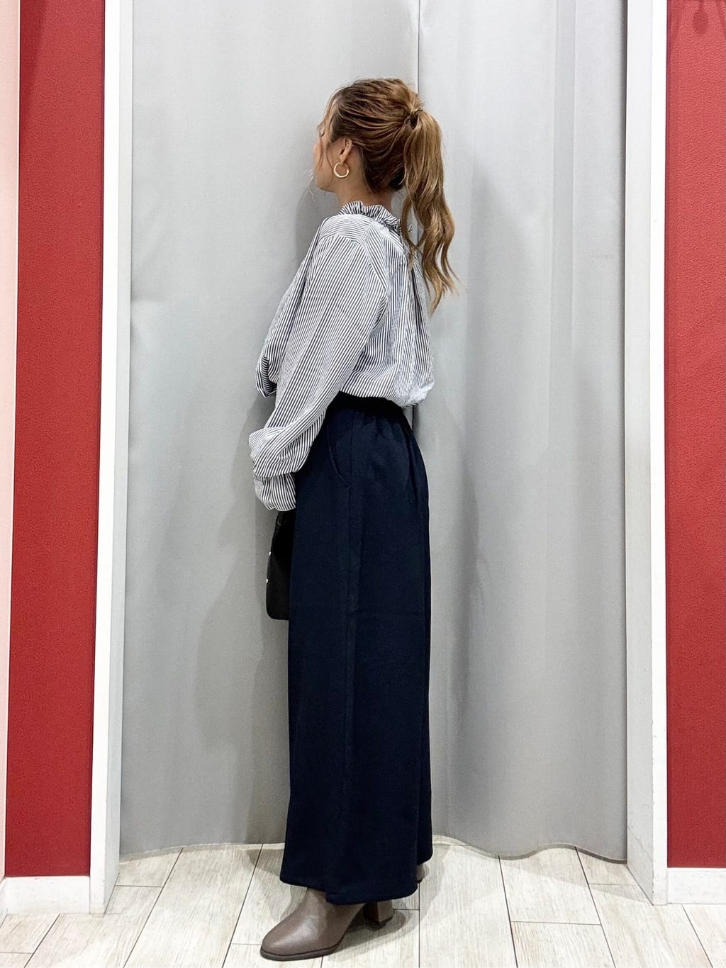 shioさんの「SHOO･LA･RUE｜ウエストまわりをすっきり魅せる デザインガウチョパンツ」を使ったコーディネート