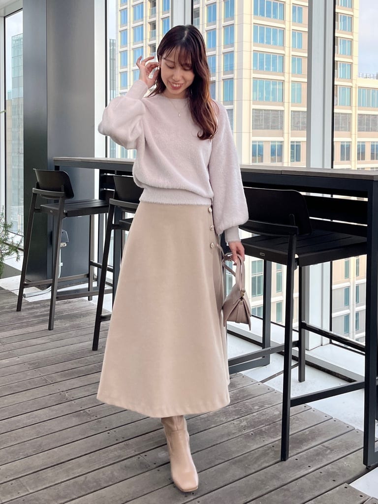 はばさんの「Couture brooch｜【前後2WAY】Springフェザーカーデトップス」を使ったコーディネート