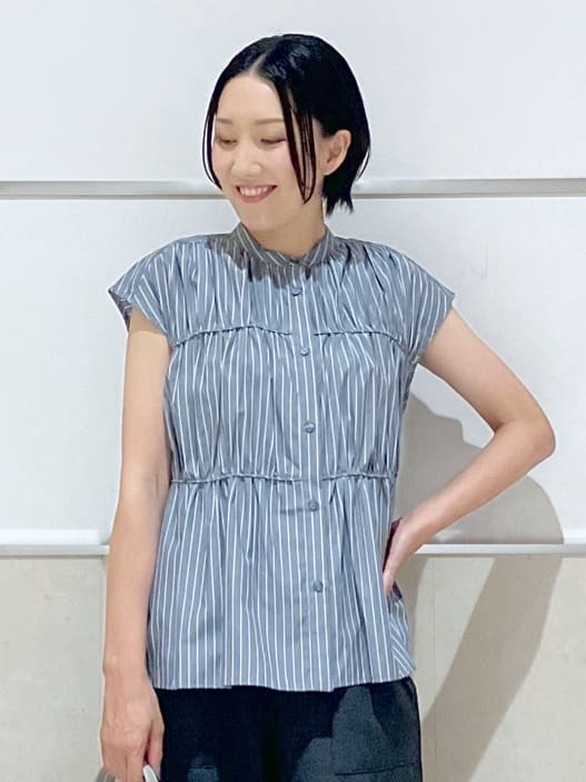 eriko さんの「Dessin｜【洗える】ストライプ柄ギャザーブラウス」を使ったコーディネート