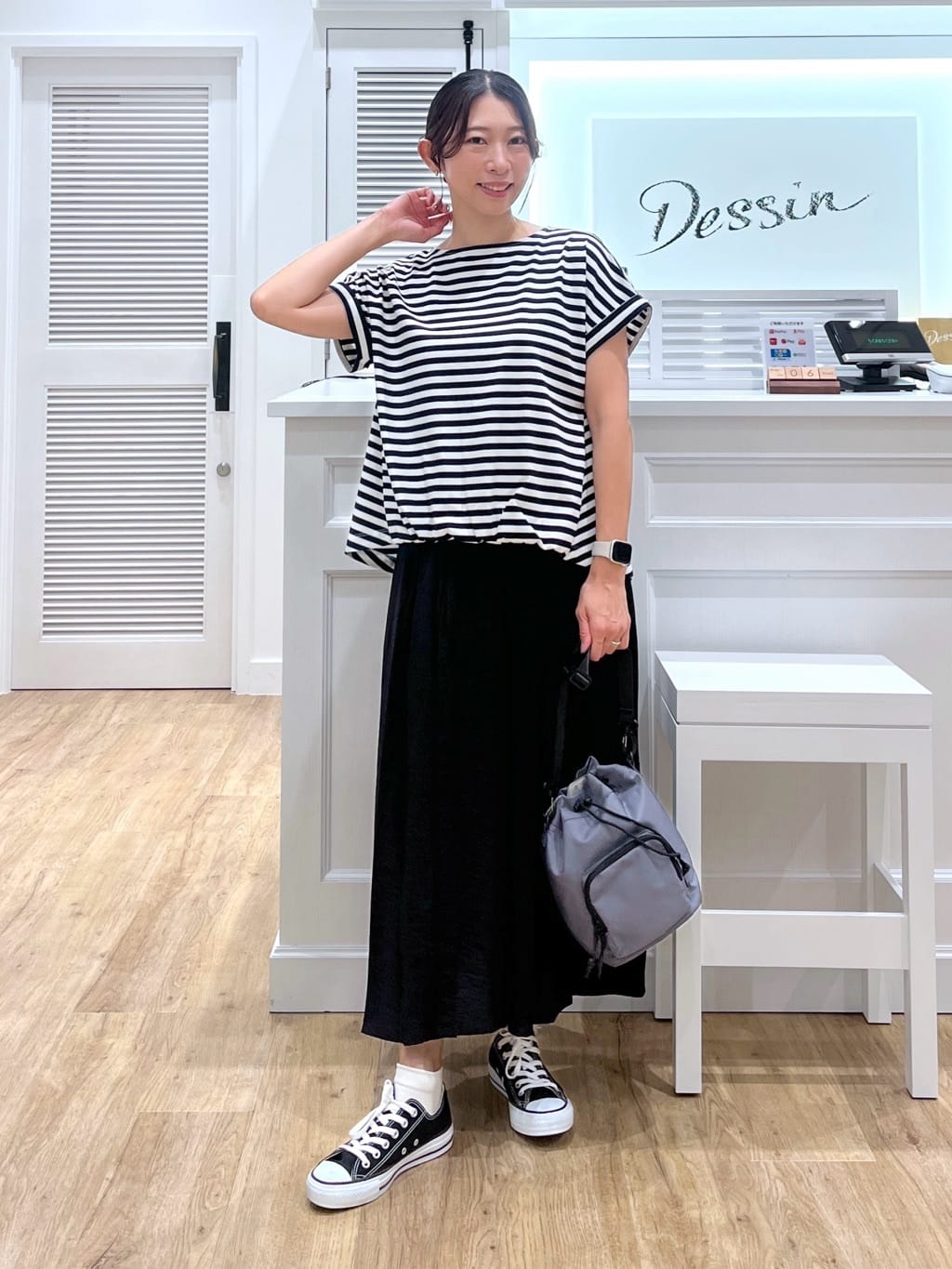 canaさんの「Dessin｜【二の腕カバー／UVカット】ロールアップスリーブ裾ギャザーカットソー」を使ったコーディネート