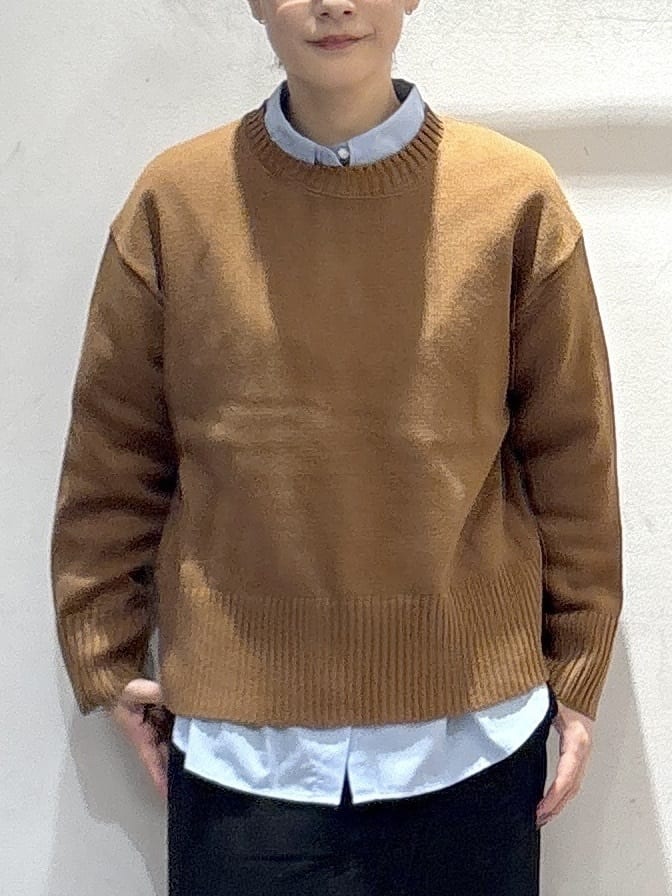 たけねぇさんの「OPAQUE.CLIP｜ポケット刺繍レギュラーカラーシャツ【洗濯機OK】」を使ったコーディネート