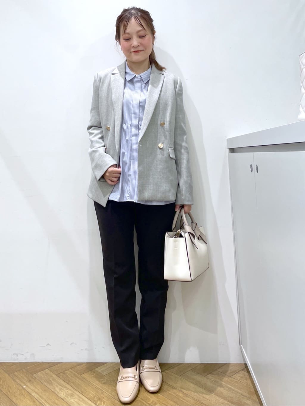 Junさんの「index｜《XS-LLサイズ》ストレッチテーパードパンツ／セットアップ対応【洗濯機洗い可／イージーアイロン／防」を使ったコーディネート
