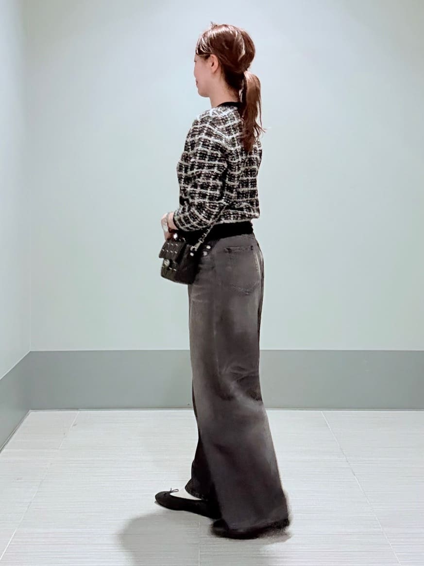 Yamaさんの「DRESSTERIOR｜ヴィンテージ加工ワイドデニムパンツ」を使ったコーディネート