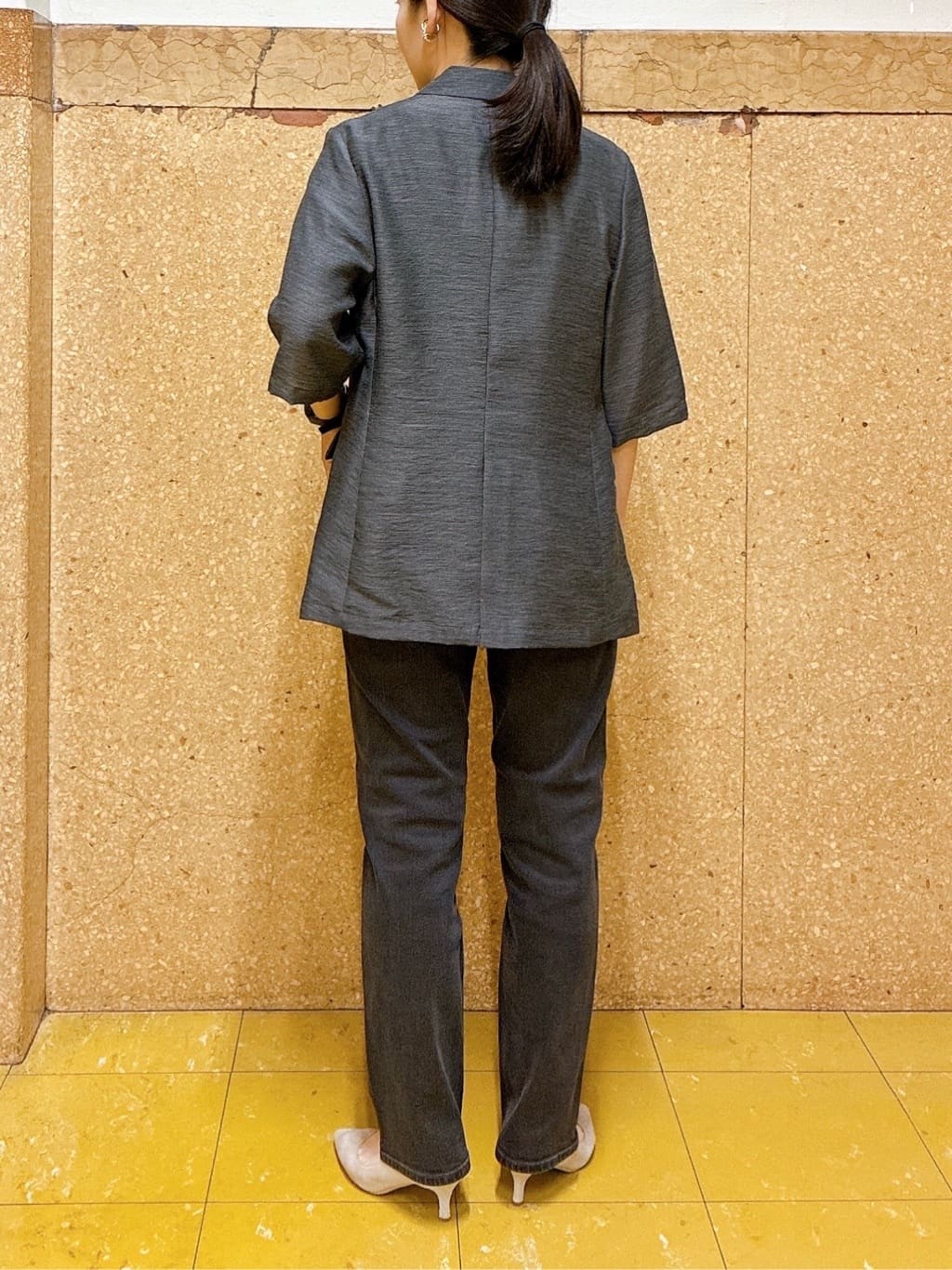 hattoriさんの「INDIVI｜ライトダブルジャケット」を使ったコーディネート