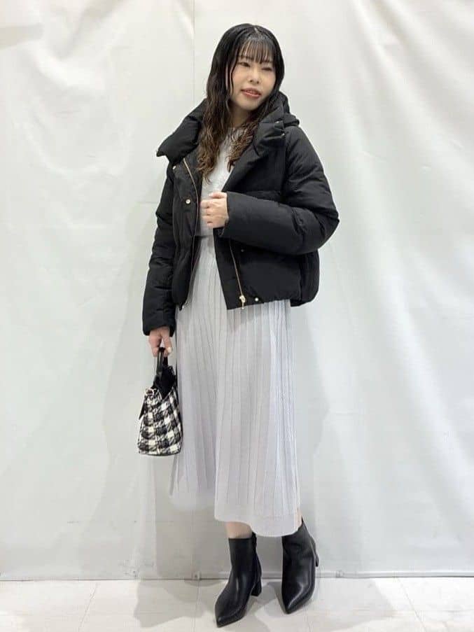 komaさんの「OPAQUE.CLIP｜ラメフェザープルオーバーセット ニットワンピース【洗濯機OK】《XS～LL》」を使ったコーディネート