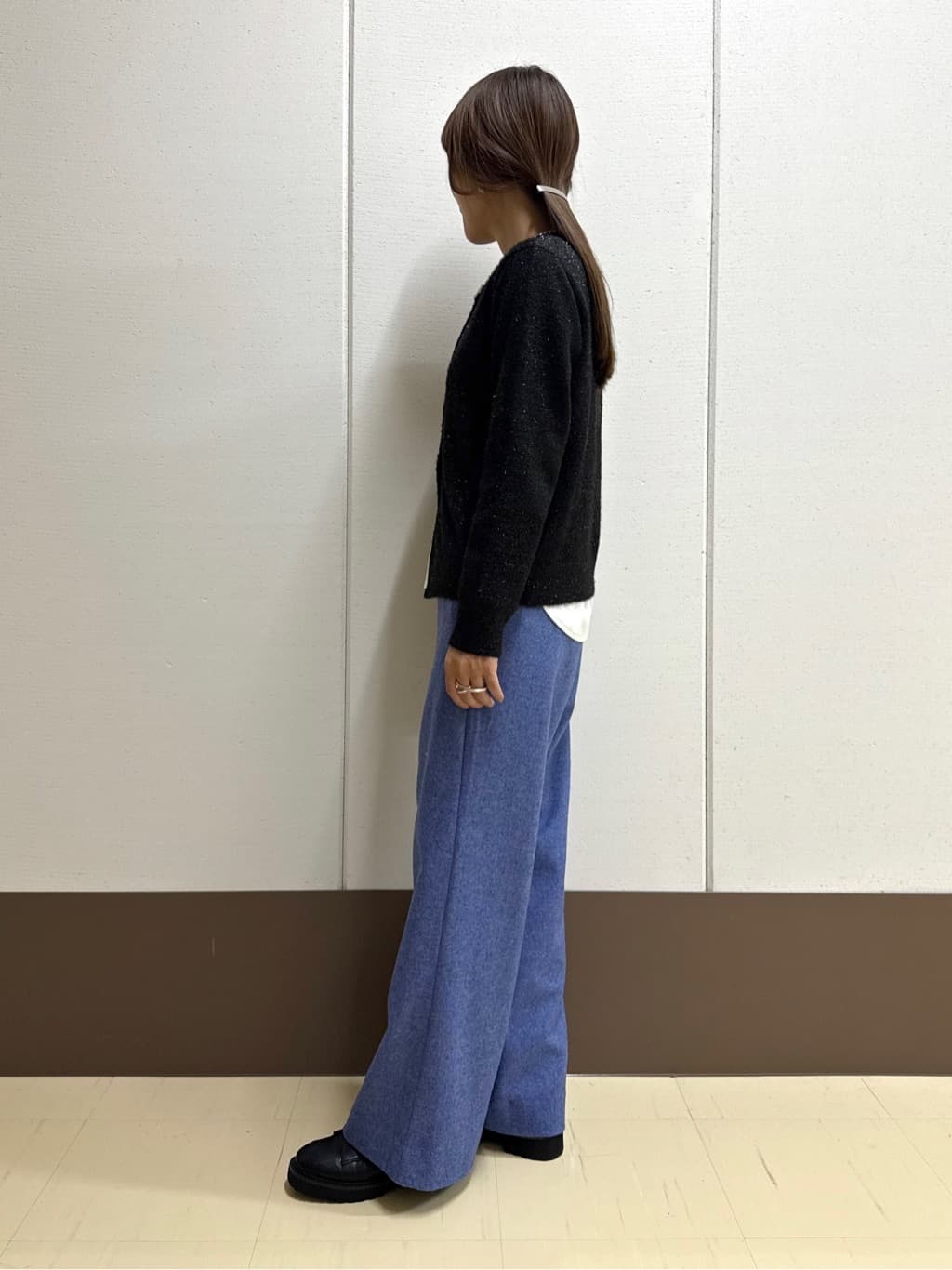mamiさんの「INDIVI｜【UVケア】プリントフォトロングTシャツ」を使ったコーディネート