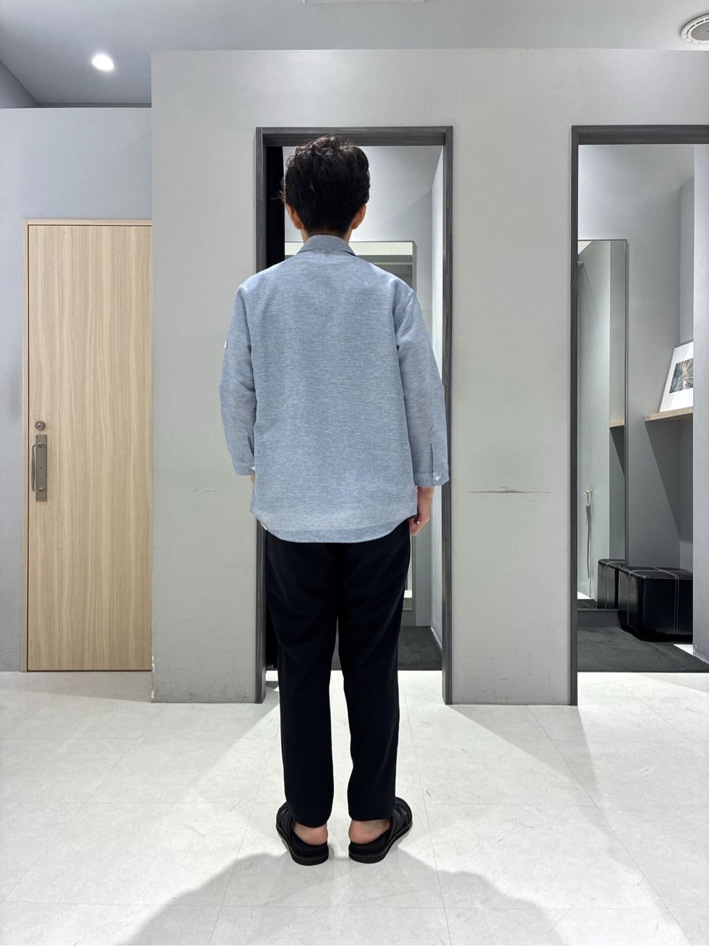 わいずみさんの「TAKEO KIKUCHI｜【抗菌防臭／5サイズ展開】ハイゲージポンチ Tシャツ」を使ったコーディネート