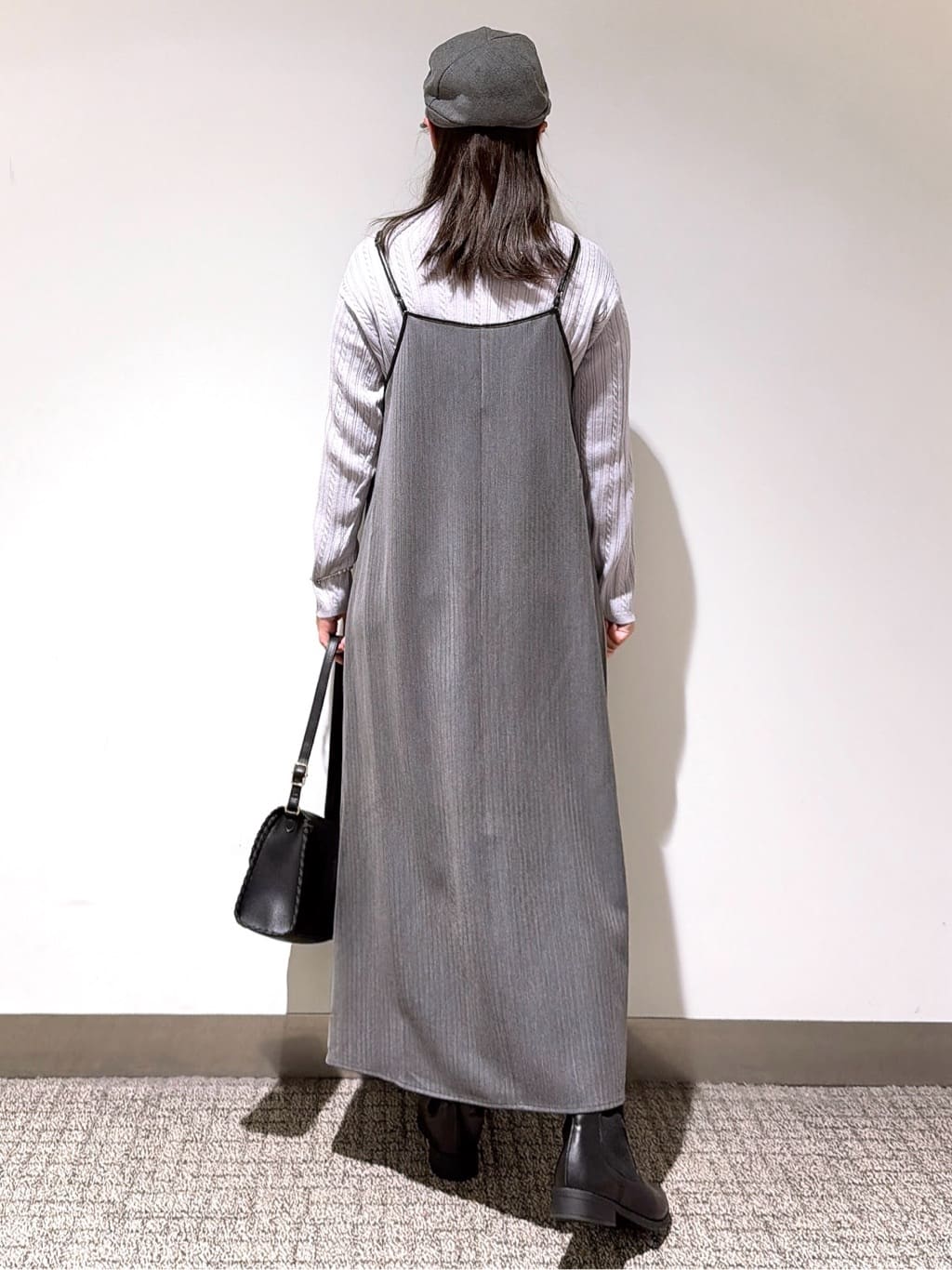 みーさんの「grove｜【毛玉軽減／洗える】クロップドミニケーブルニット」を使ったコーディネート