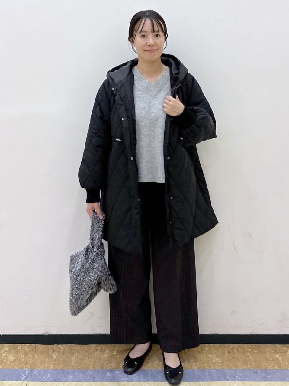 akariさんの「OPAQUE.CLIP｜ピンストライプイージーワイドパンツ【吸湿発熱／ストレッチ／洗濯機OK】」を使ったコーディネート