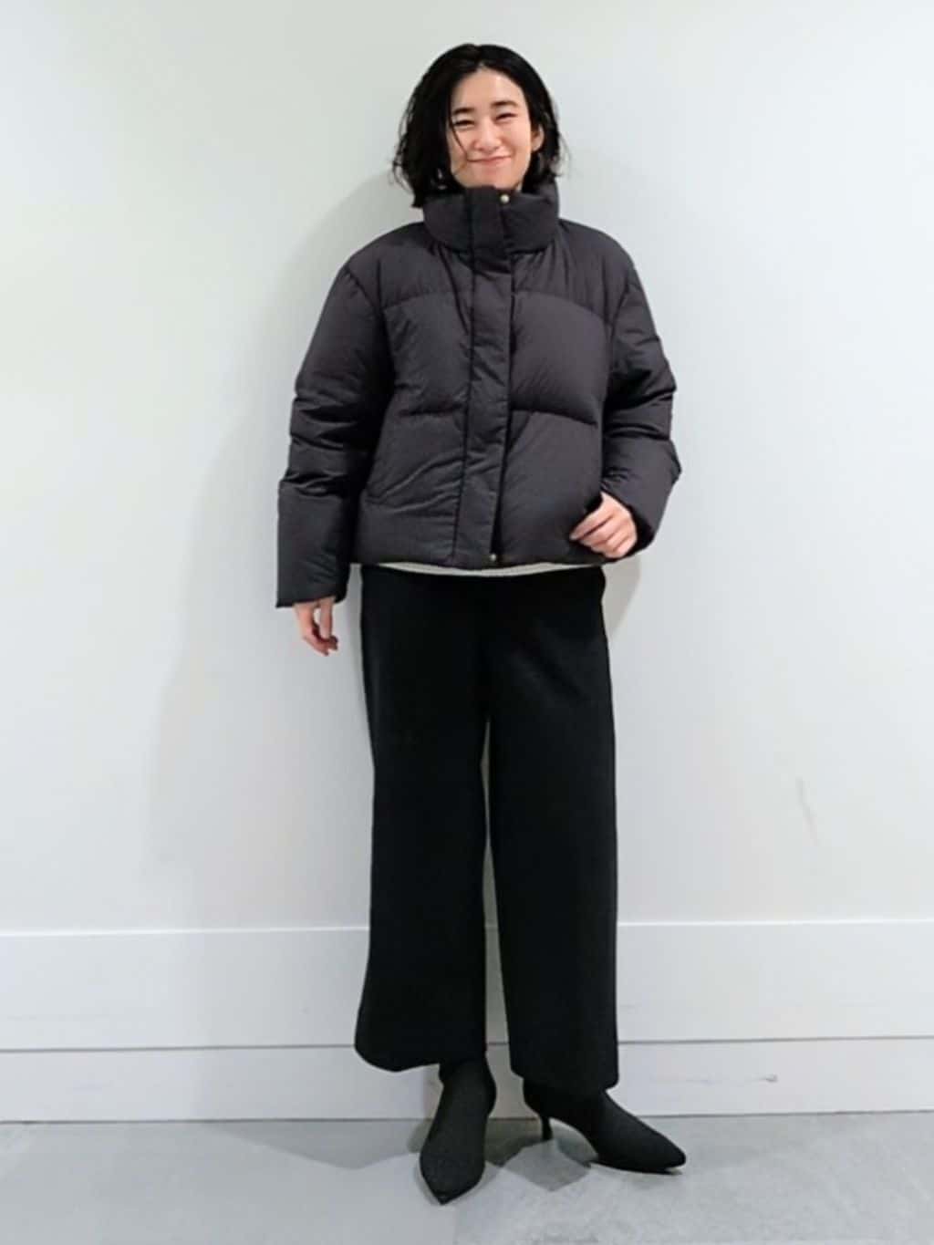 ミズタさんの「UNTITLED｜【8色展開/洗える】ウールカシミヤ ハイネックニット」を使ったコーディネート
