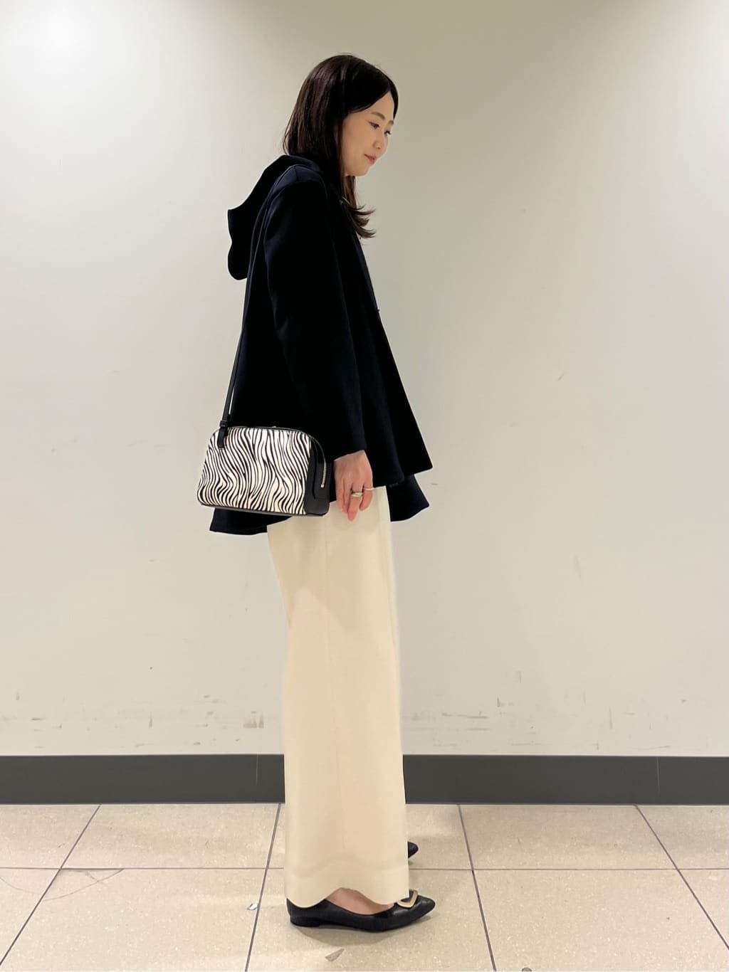 shokoさんの「INDIVI｜【キッドモヘヤ素材】ラウンドヘムニット」を使ったコーディネート