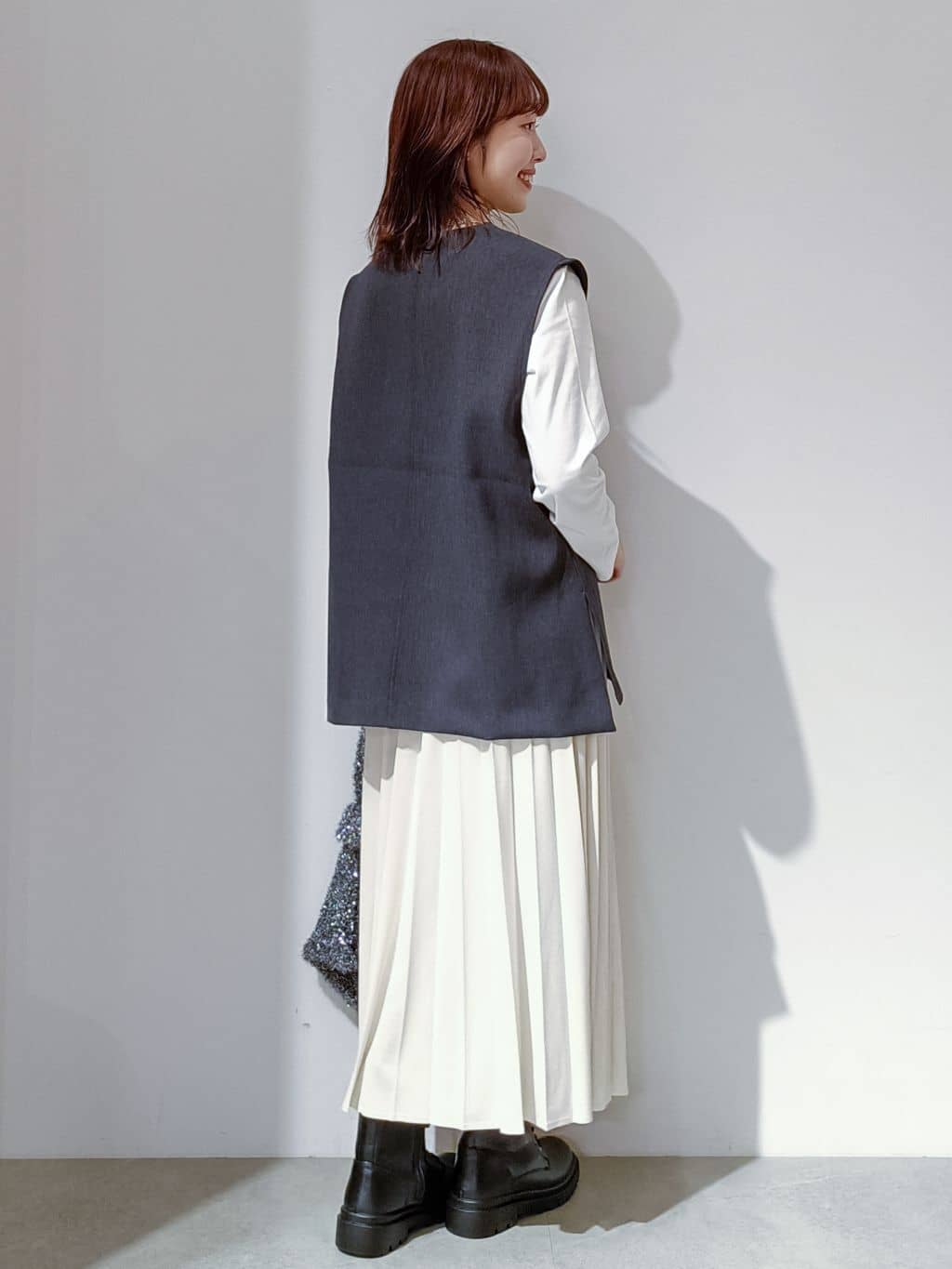 のんさんの「OPAQUE.CLIP｜ロングロゴTシャツ【洗濯機OK】」を使ったコーディネート